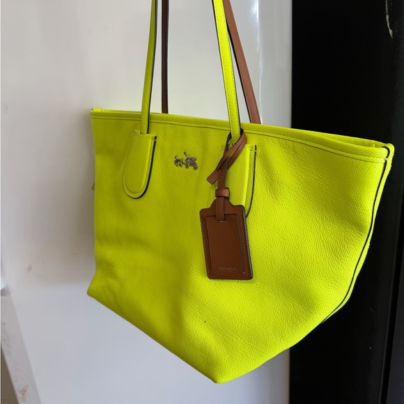 Coach Neon electric Green Tote Bag - Picture 6 of 7